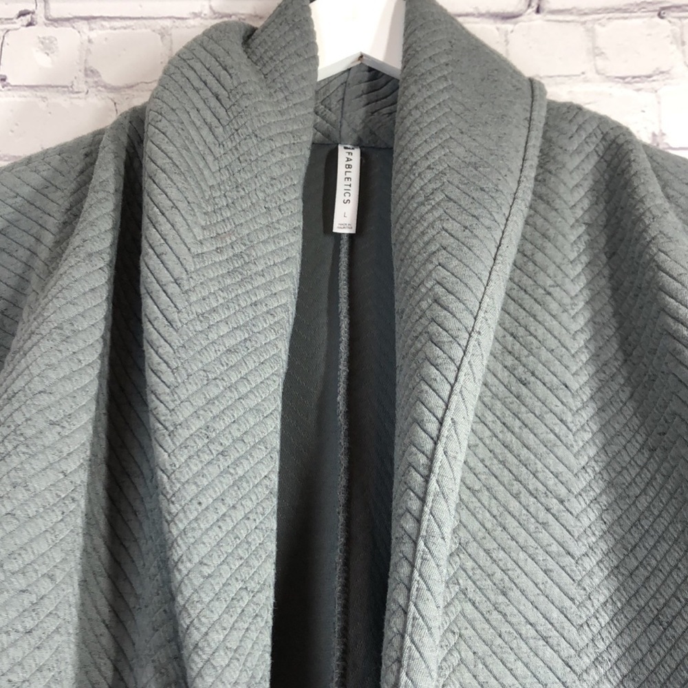 Fabletics coat - Picture 3 of 7